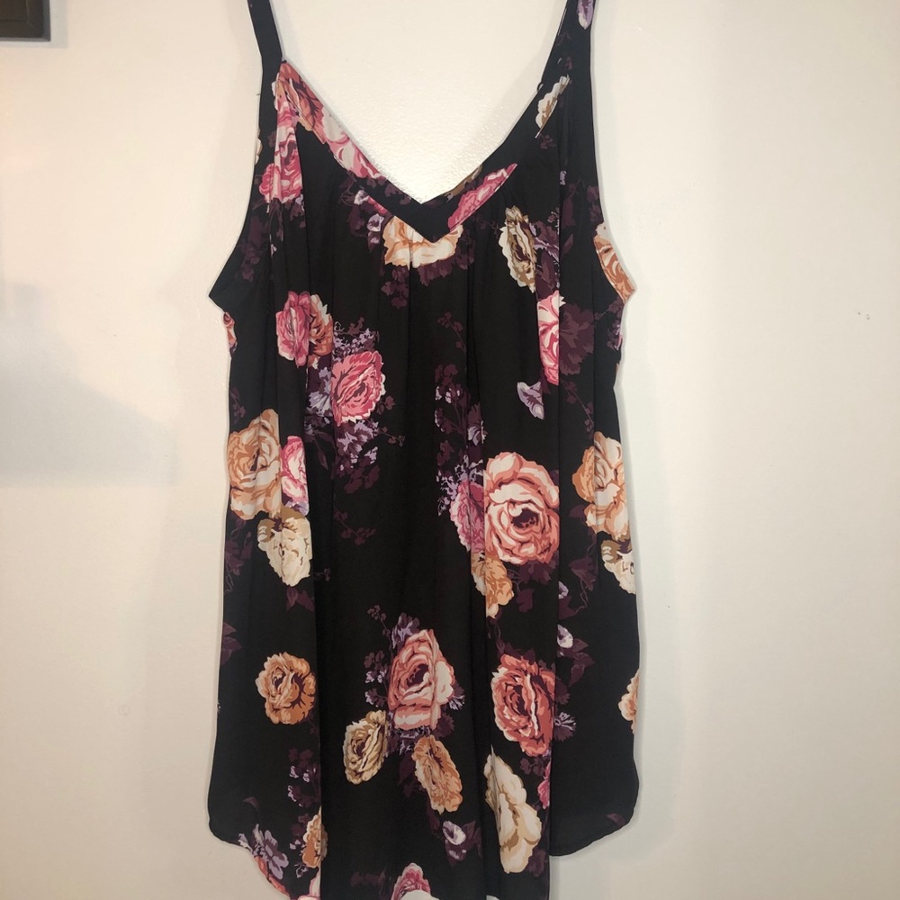 Black skinny strap blouse with flowers